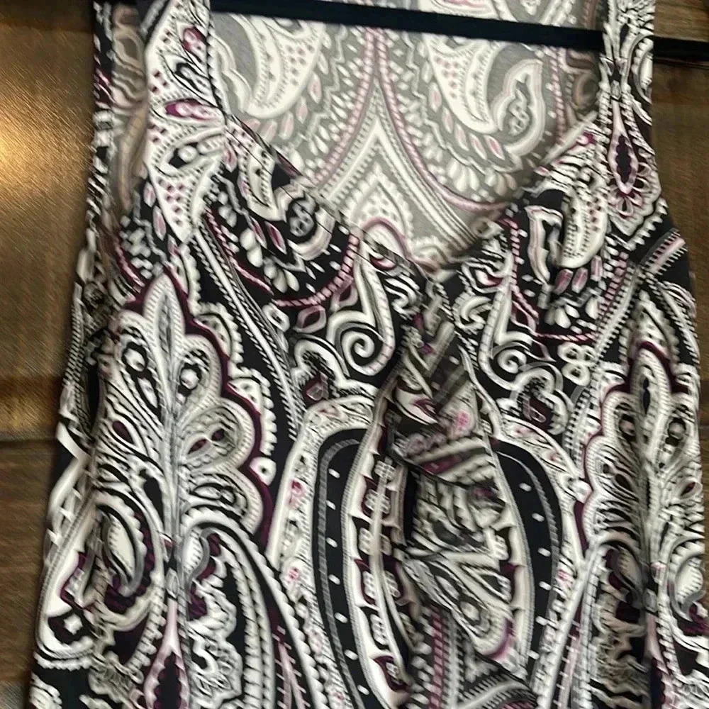 White House Black Market | Dress tank, black with purple and white pattern. sm. - Picture 2 of 7